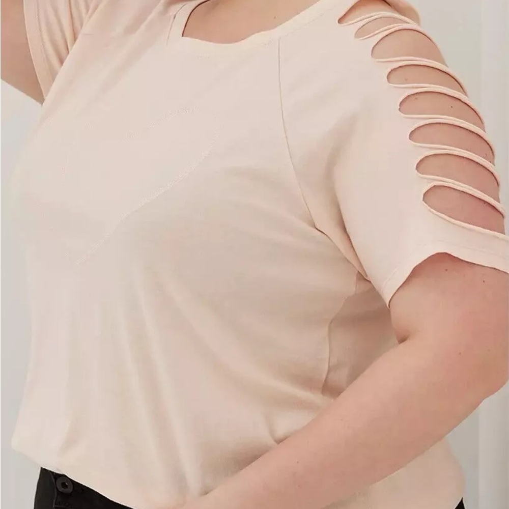 torrid love sick light pink slashed cold shoulder sleeve t shirt - Picture 9 of 14